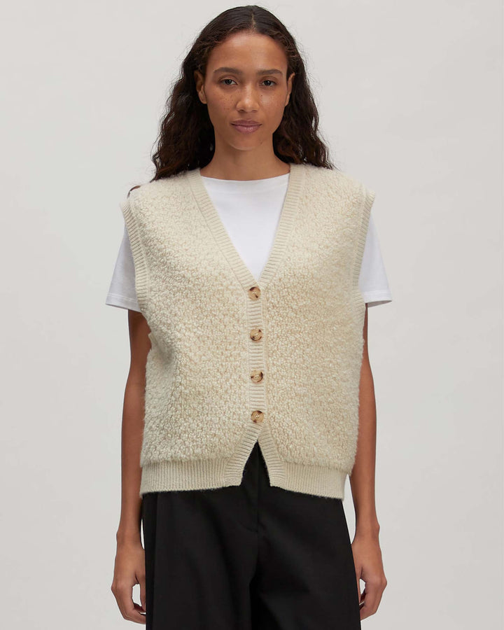 Yuna Wool Vest Gardenia
