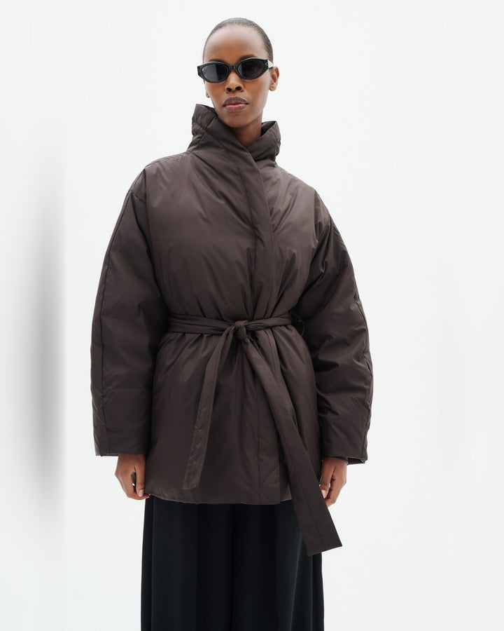 InWear Mantel Zinnahiw Short Cocoon Coat Chocolate Brown – Bild 3