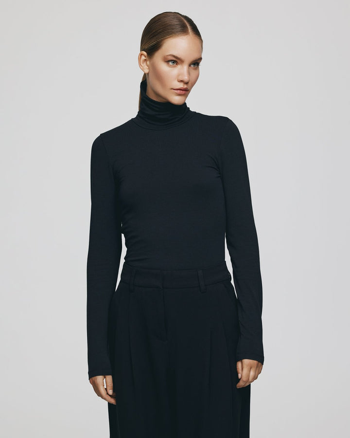 MSCHBetrina R LS Top Black
